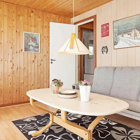 Two-bedroom Holiday In 23 Hébergement de vacances Ebeltoft